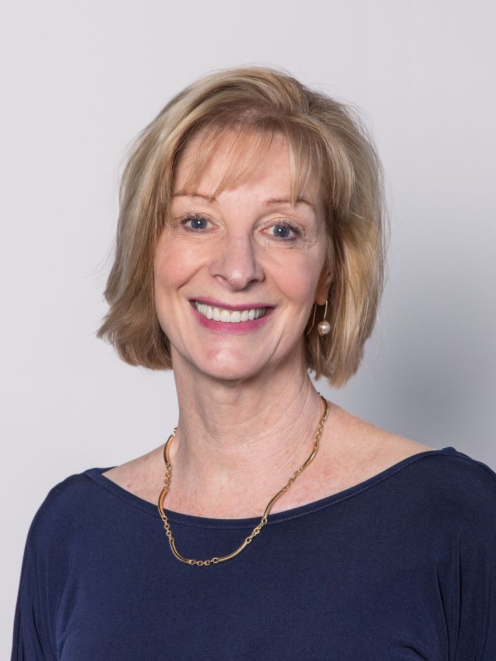Kate MacRae