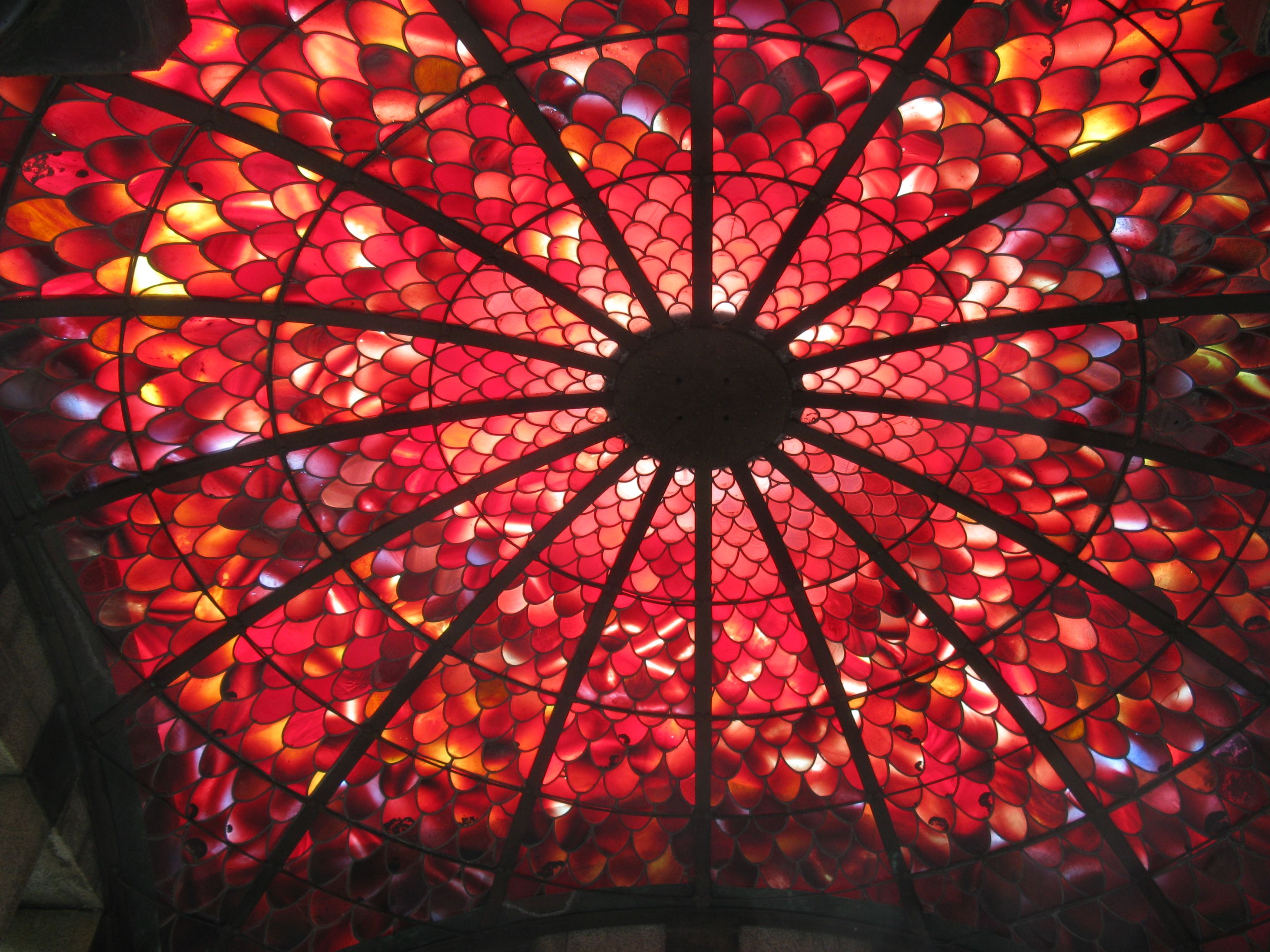 Springthorpe Memorial stained glass ceiling Red and yellow fish-scale shaped stained glass tiles on the ceiling of the Springthorpe Memorial.