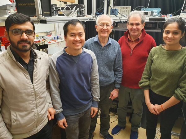 Experimental time crystal team: Ali Zaheer, Tien Tran, Peter Hannaford, Andrei Sidorov and Arpana Singh.