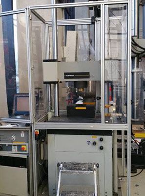 Very high speed (VHS) Instron machine. Very high speed (VHS) Instron machine.