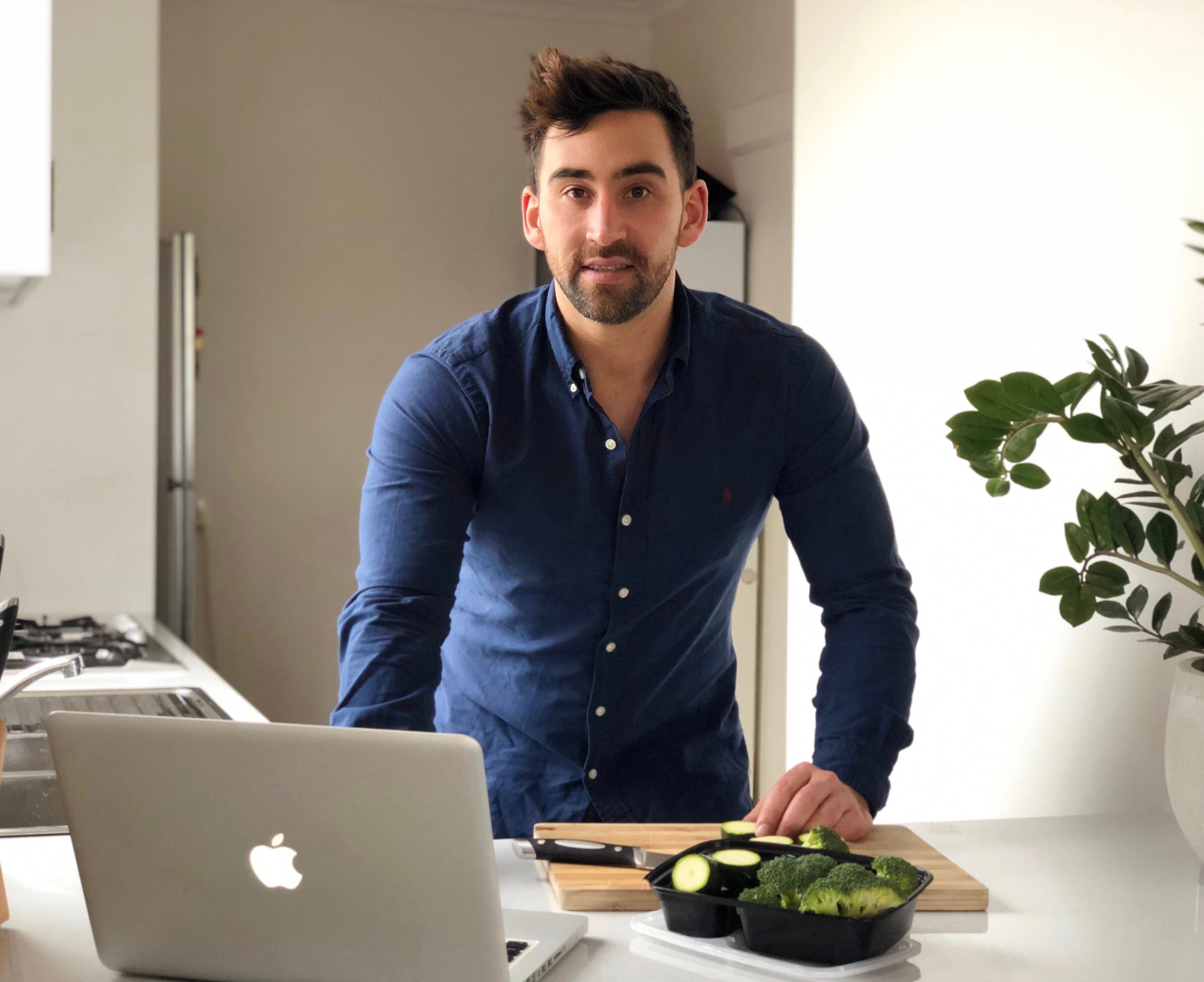 Mathew Tyack Mathew Tyack, Bachelor of Commerce (Marketing) alumnus and Founder and CEO of Jugglebox